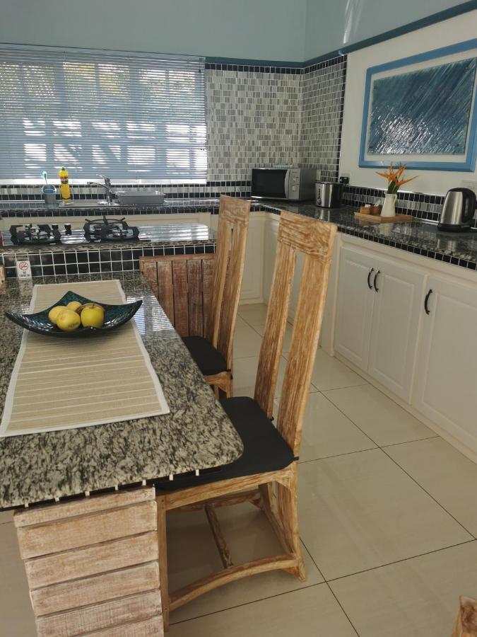 لا ديج Villa Charme De L'Ile المظهر الخارجي الصورة